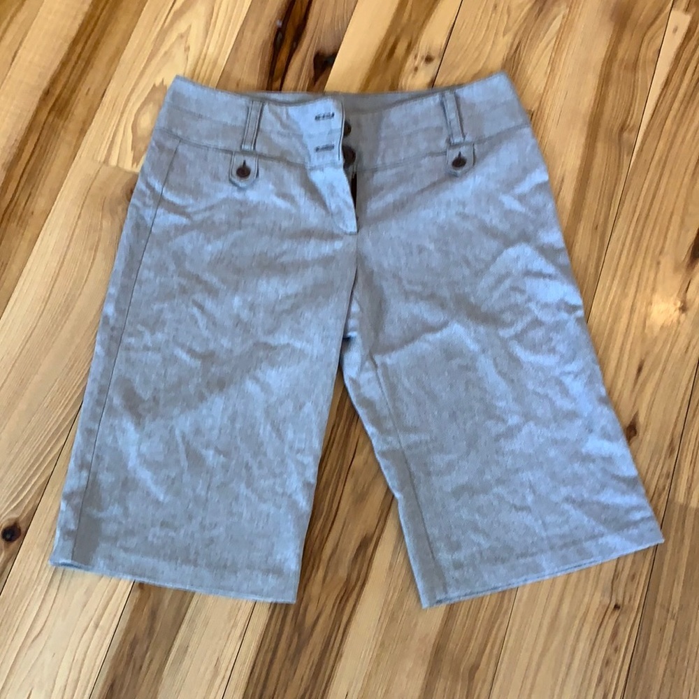 Maurice’s Brown Capri